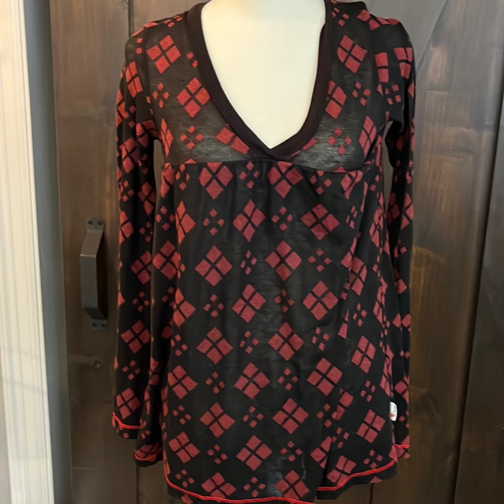 T2Love Long Sleeve Top Girls Sz 10